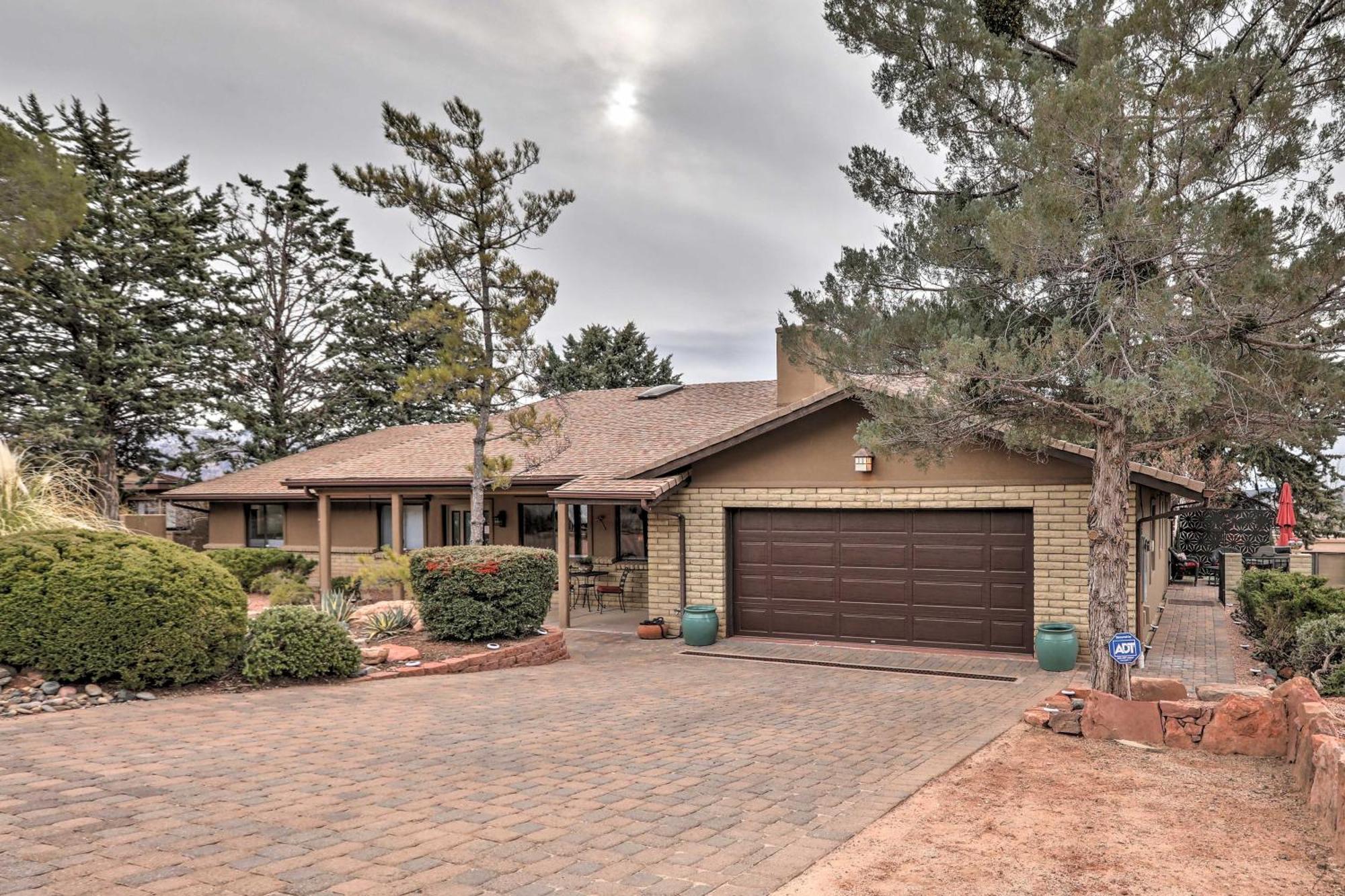 Casita On Thunder Mountain Walk To Trails Holiday home *